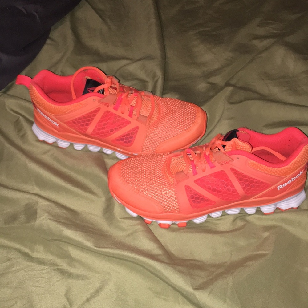 tennis shoes